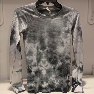 Lulu-B Black and Gray Long Sleeve Top